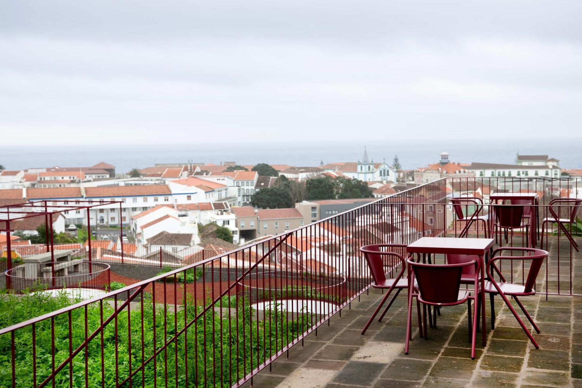 Angra + Apartment Angra do Heroismo Ngoại thất bức ảnh